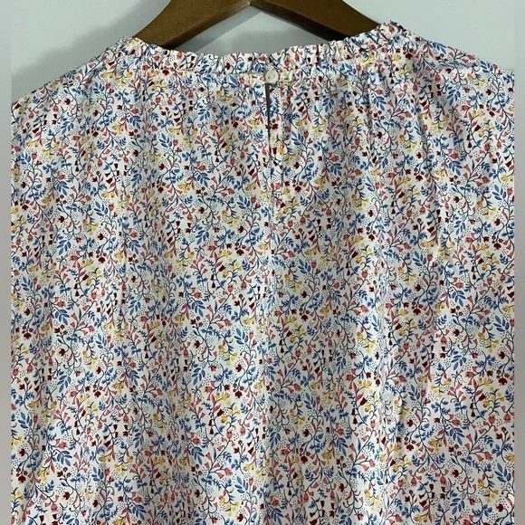 Old Navy - Smoked Yok Ditsy Floral - Picture 13 of 15